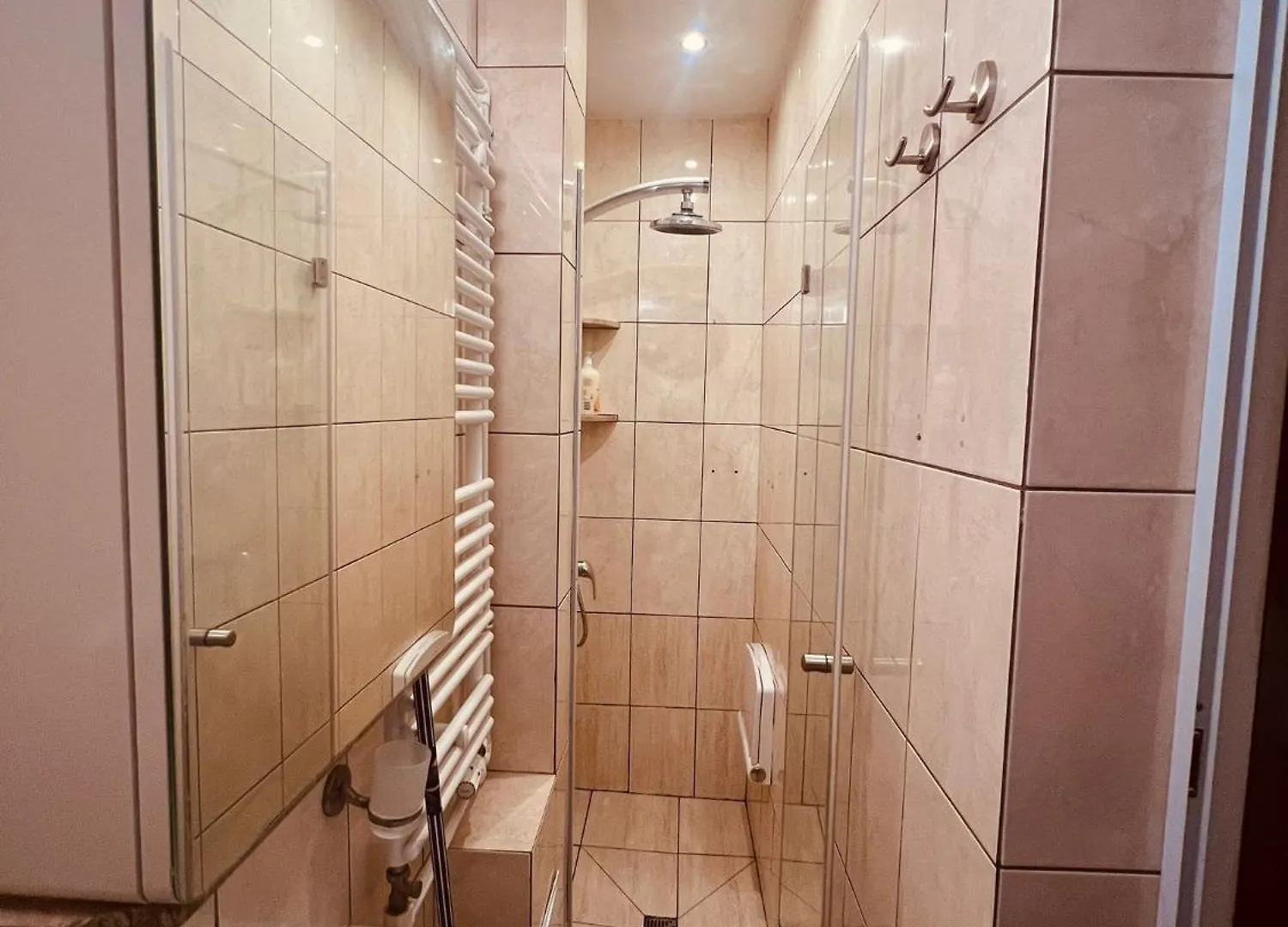 Centrum Cozy Entire Flat Apartment Warsaw