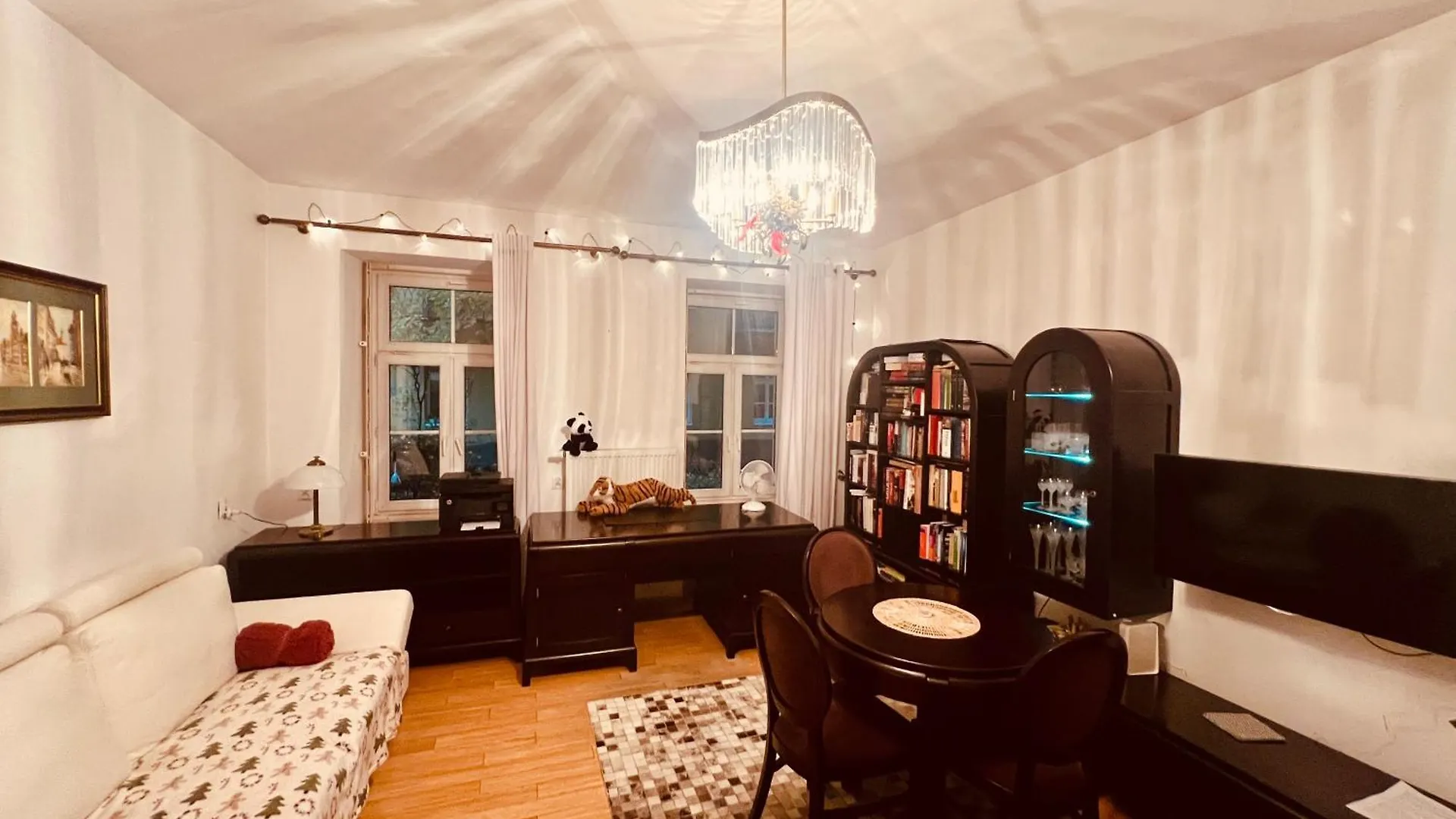 Centrum Cozy Entire Flat Apartment Warsaw